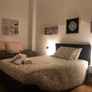 Kibilù - Via Falcone , Milano Italia